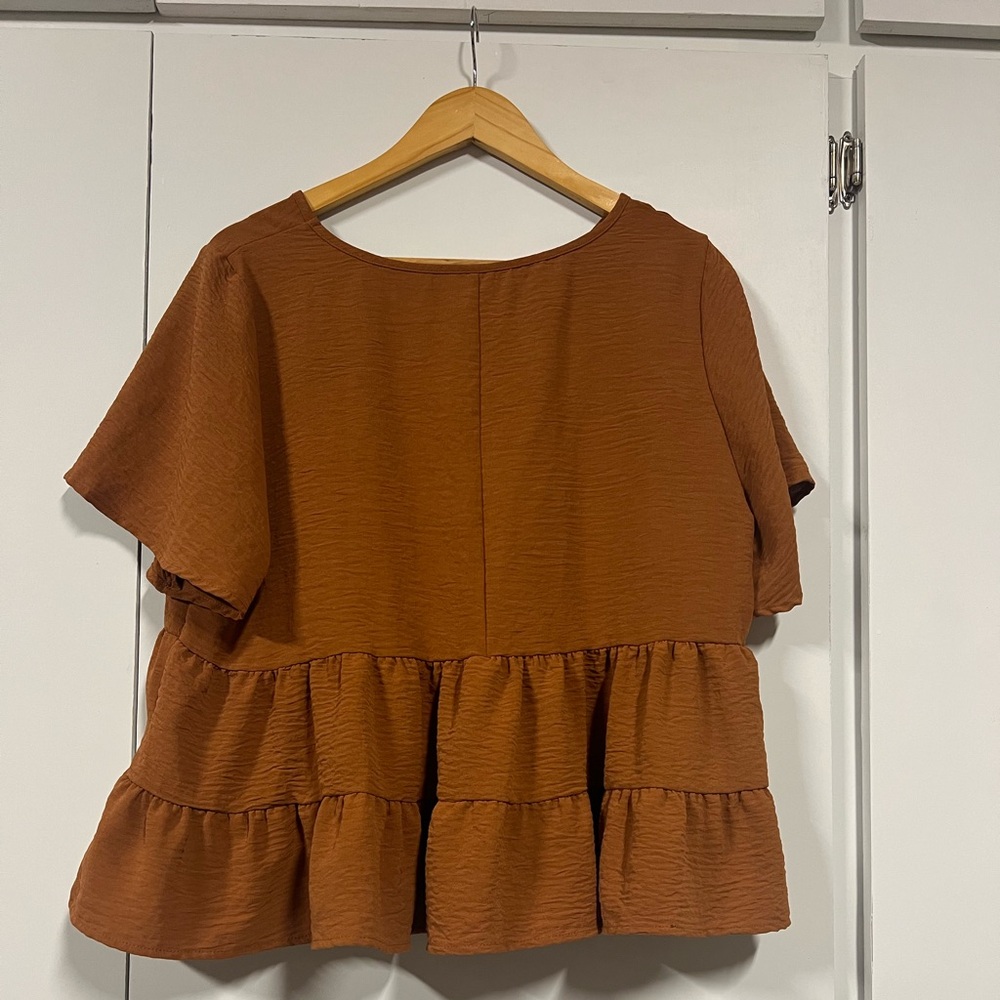 SHEIN Rust Tiered Blouse - Picture 4 of 5